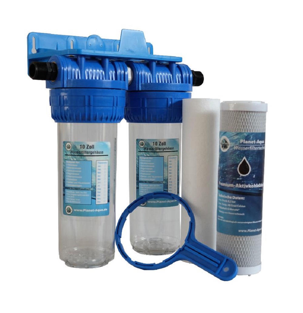 Wasserfiltergehäuse mit Aktivkohleblock und adapter